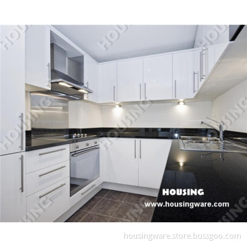 International Design Lacquer Kitchen Cabinet with Cabinet Doors From China